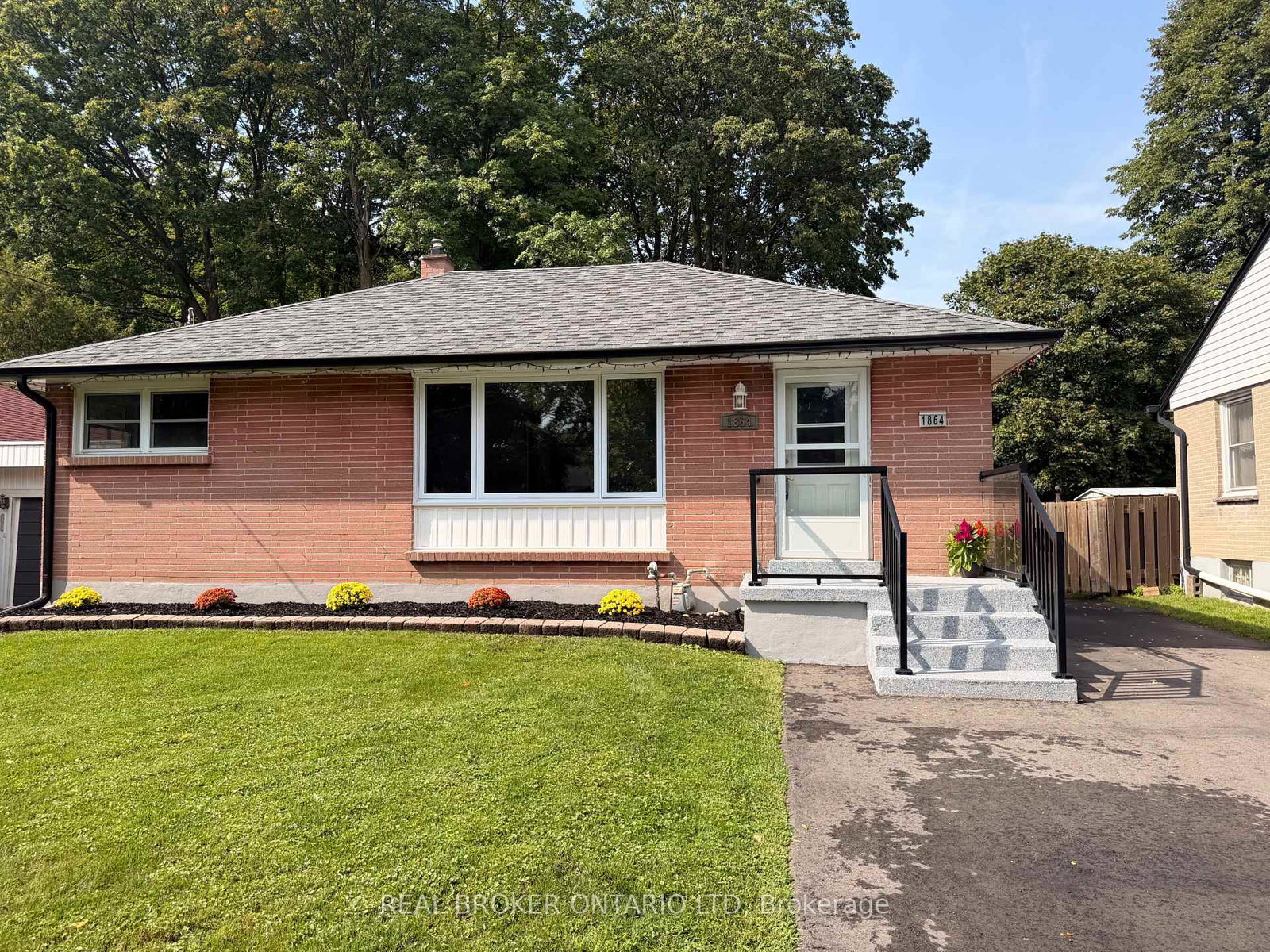 1864-herbert-avenue-london-east-ontario-x13739598