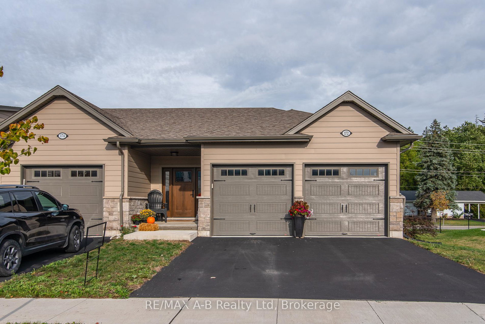 172-hooper-street-st-marys-ontario-x13739608