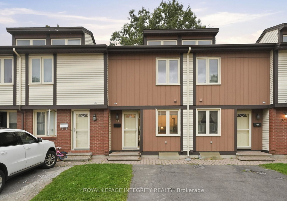 811-connaught-avenue-ottawa-ontario-x13739704