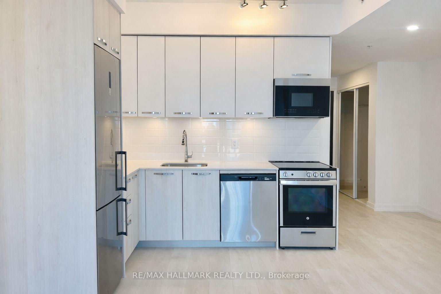75-james-street-s-hamilton-ontario-x13739716