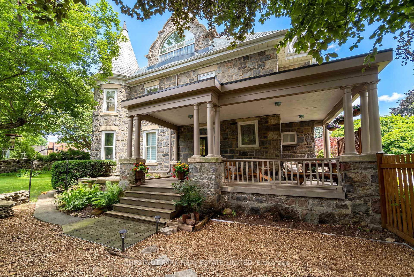 54-bruce-street-cambridge-ontario-x13739760