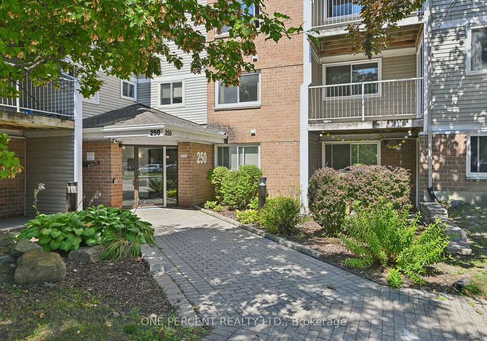 250-brittany-drive-ottawa-ontario-x13739766