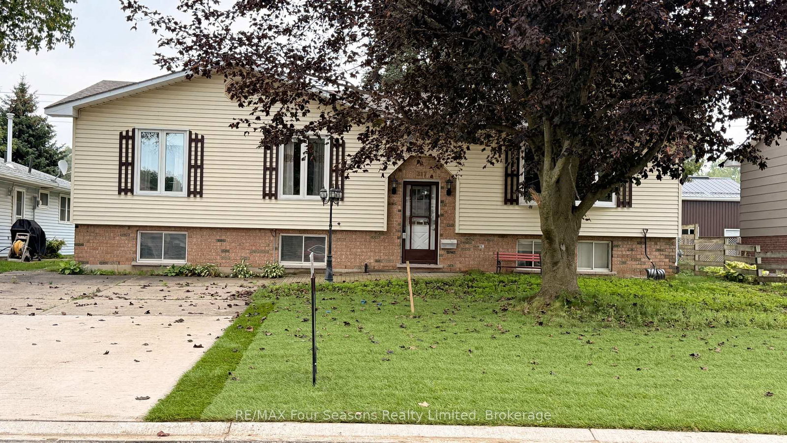 317-bricker-street-saugeen-shores-ontario-x13739806