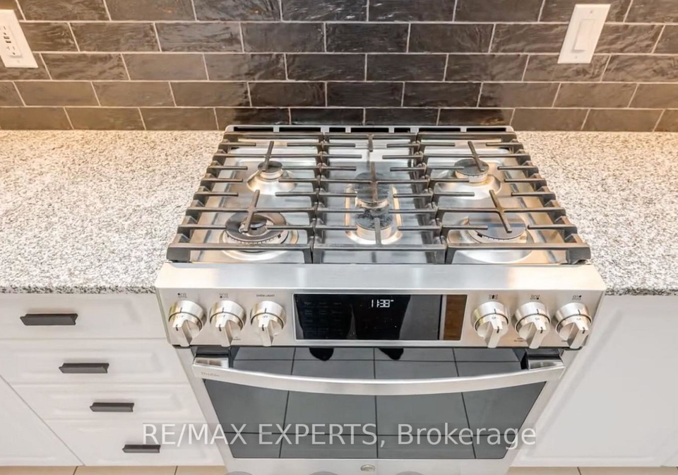 4015-cachet-court-lincoln-ontario-x13739878