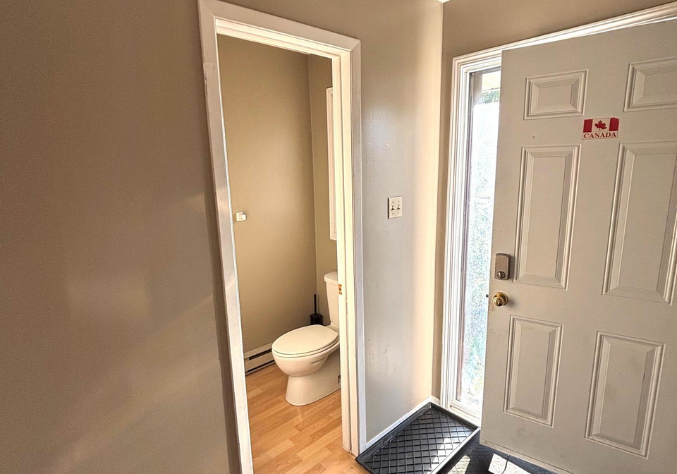 41-pixley-private-ottawa-ontario-x13739890