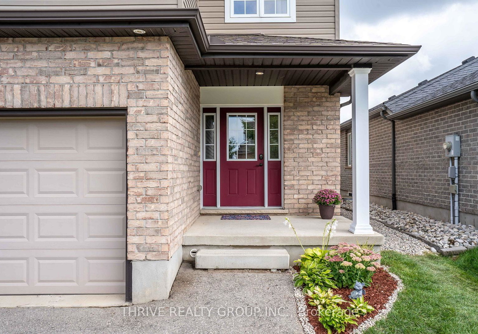 2695-foxbend-link-london-north-ontario-x13739982