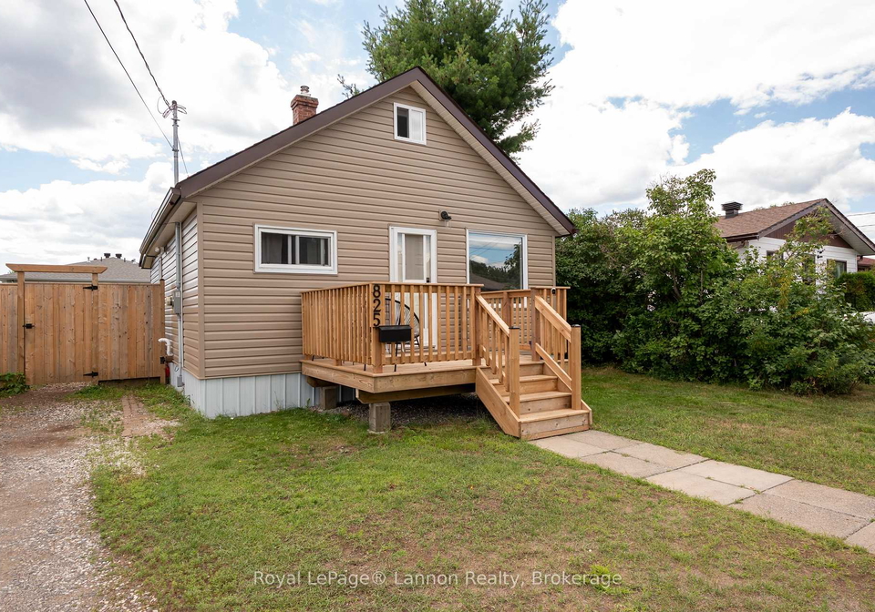 825-newport-avenue-thunder-bay-ontario-x13740058