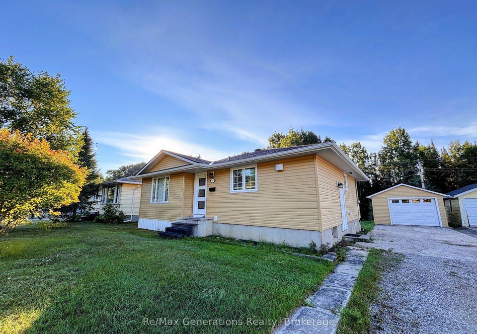 34-redwing-avenue-manitouwadge-ontario-x13740062