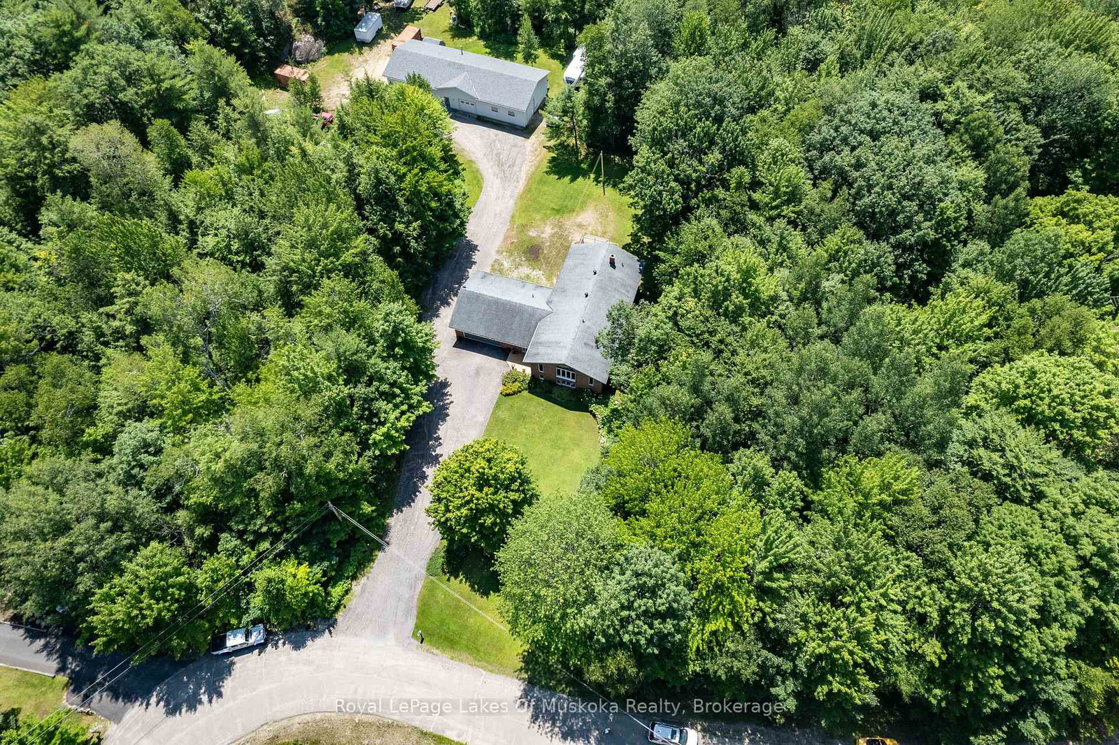 1020-amelia-crescent-gravenhurst-ontario-x13740232