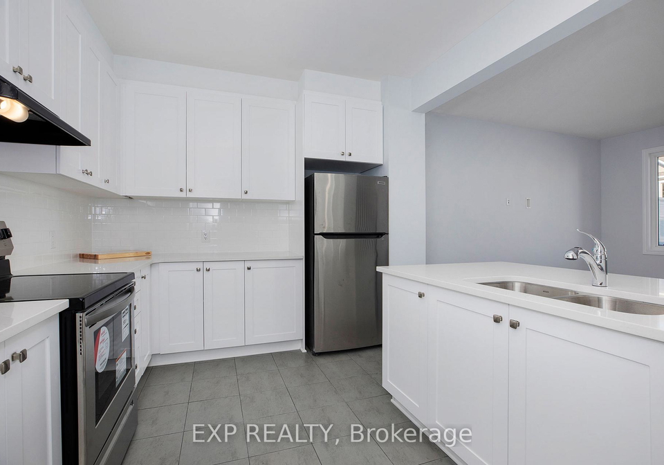 96-ballinora-way-ottawa-ontario-x13740238