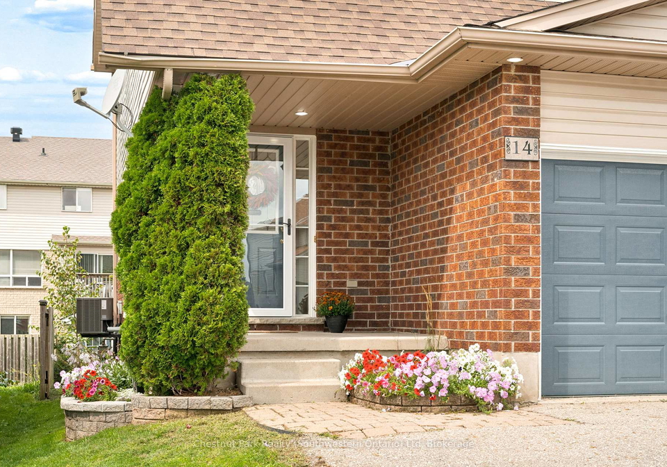 14-sandcreek-lane-guelph-ontario-x13740296