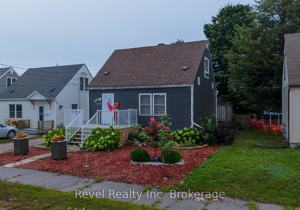 1343-copeland-street-north-bay-ontario-x13740316