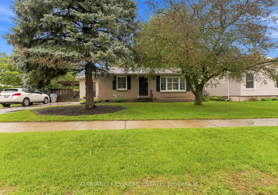 118-harold-court-lucan-biddulph-ontario-x13740318