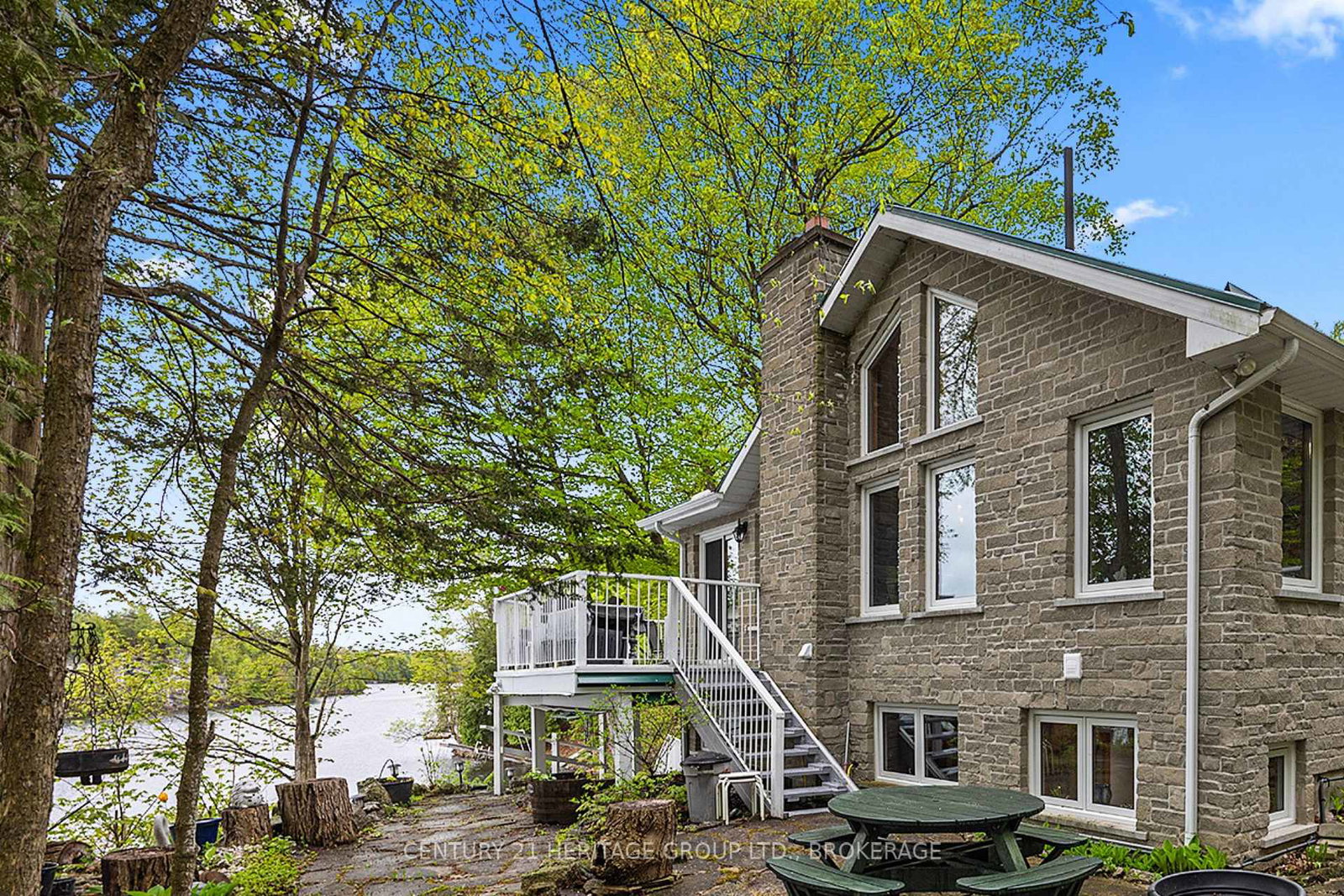 8126-perth-road-south-frontenac-ontario-x13740332