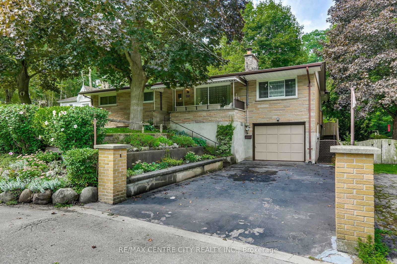223-halls-mill-road-london-south-ontario-x13740402