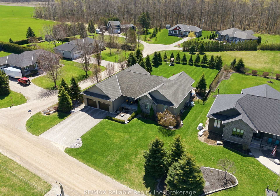 74764-elm-crescent-bluewater-ontario-x13740452