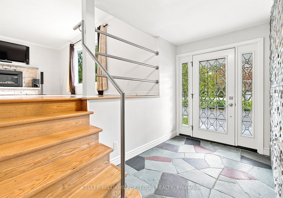 123-dorothea-drive-ottawa-ontario-x13740458