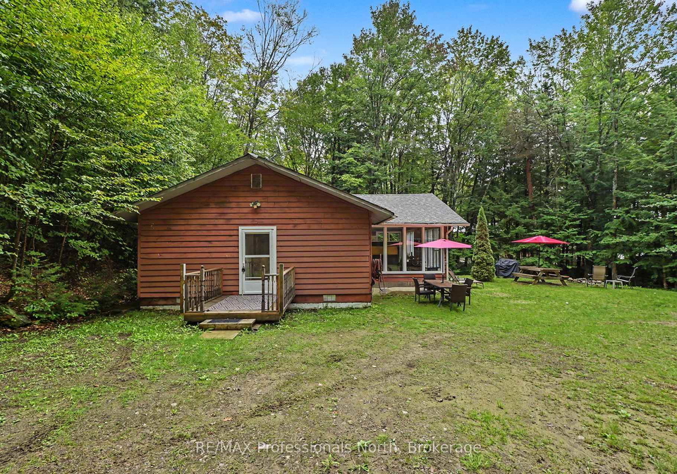 1363-ross-lake-road-dysart-et-al-ontario-x13740470