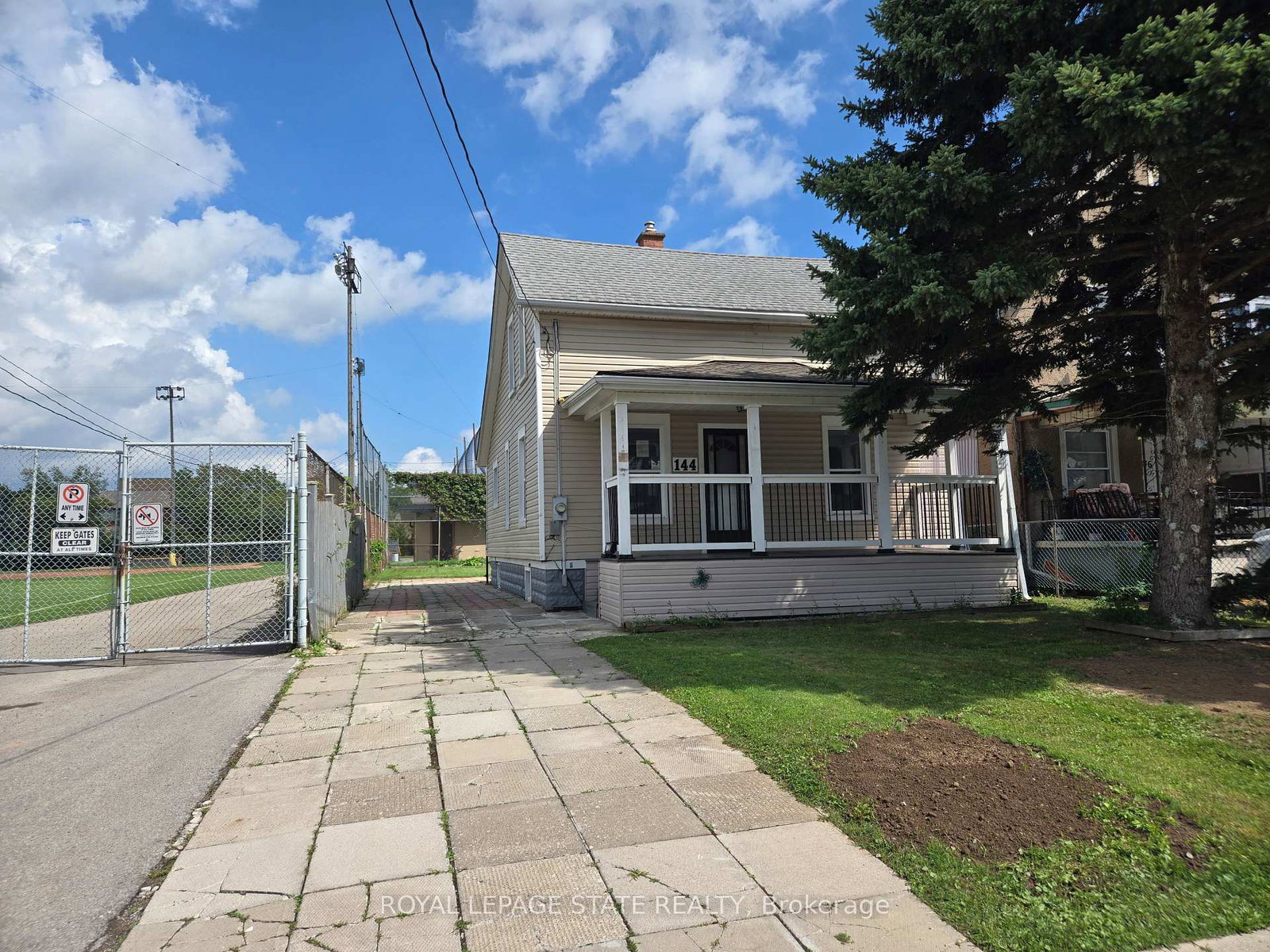 144-burgar-street-welland-ontario-x13740714