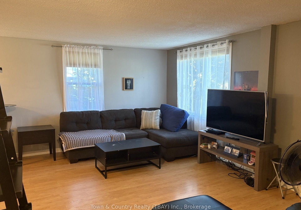 62-rockwood-avenue-n-thunder-bay-ontario-x13740784