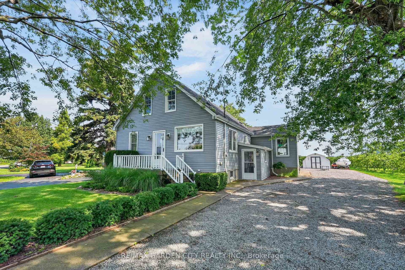 423-read-road-niagara-on-the-lake-ontario-x13740930