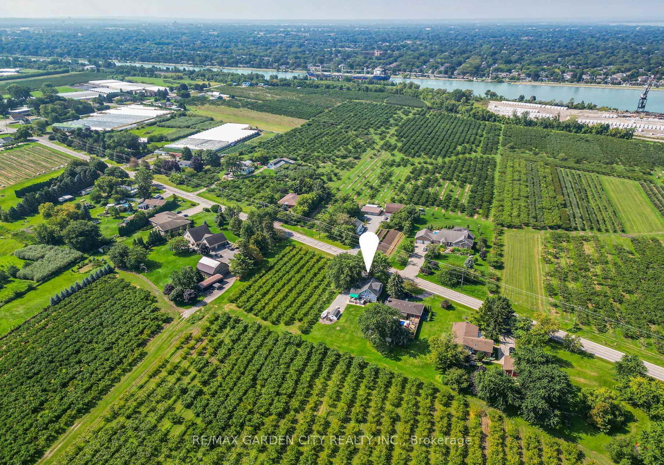 423-read-road-niagara-on-the-lake-ontario-x13740930