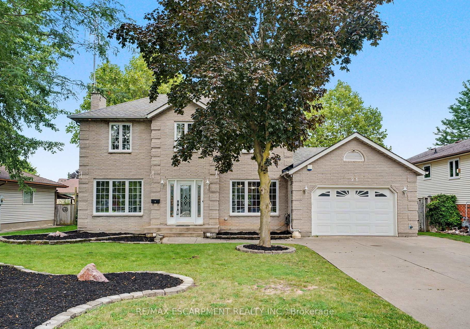 21-farewell-crescent-west-lincoln-ontario-x13741078