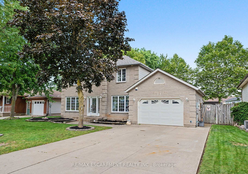 21-farewell-crescent-west-lincoln-ontario-x13741078
