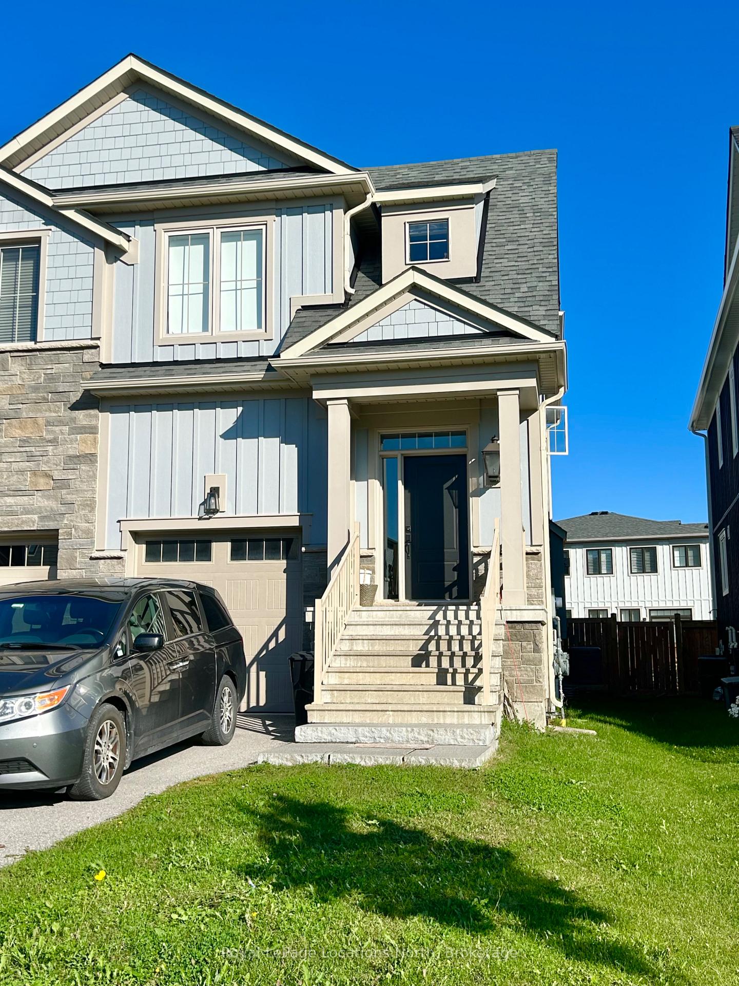 183-courtland-street-blue-mountains-ontario-x13741118