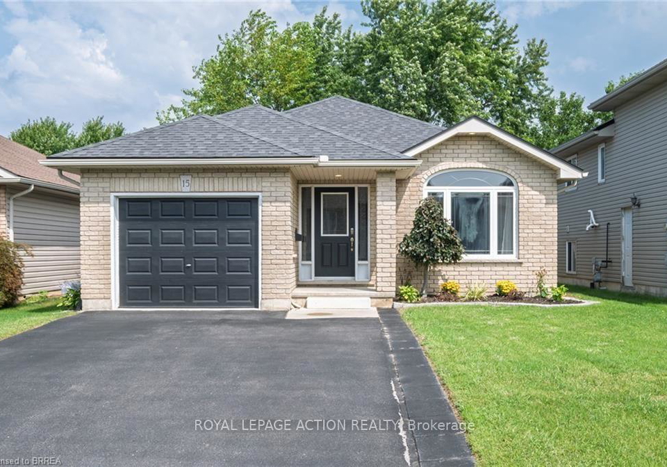 15-landon-avenue-norfolk-ontario-x13741352