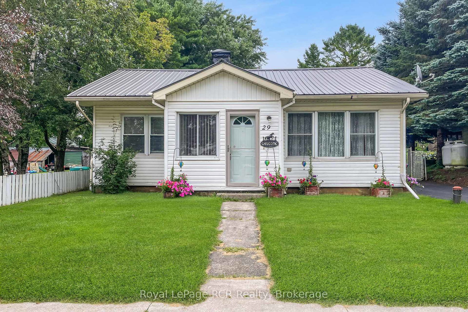 29-main-street-n-west-grey-ontario-x13741448