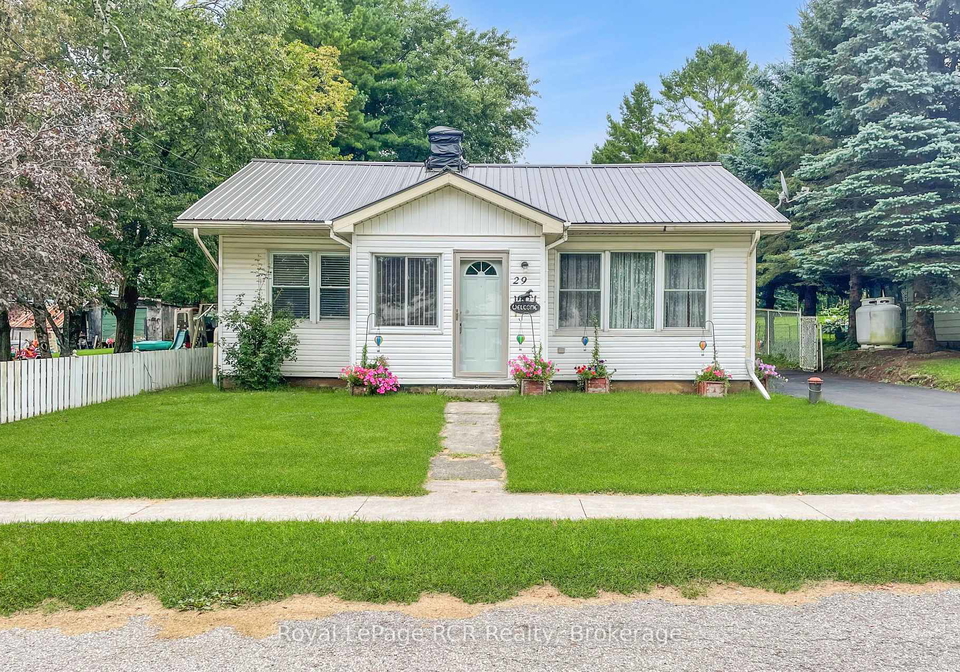 29-main-street-n-west-grey-ontario-x13741448