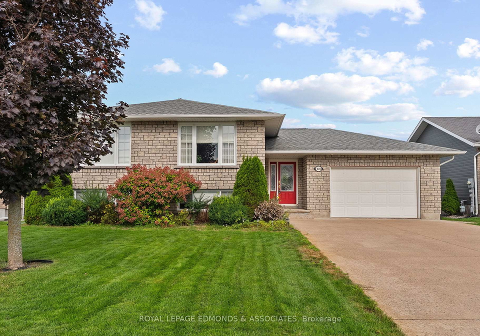 626-moss-drive-pembroke-ontario-x13741504