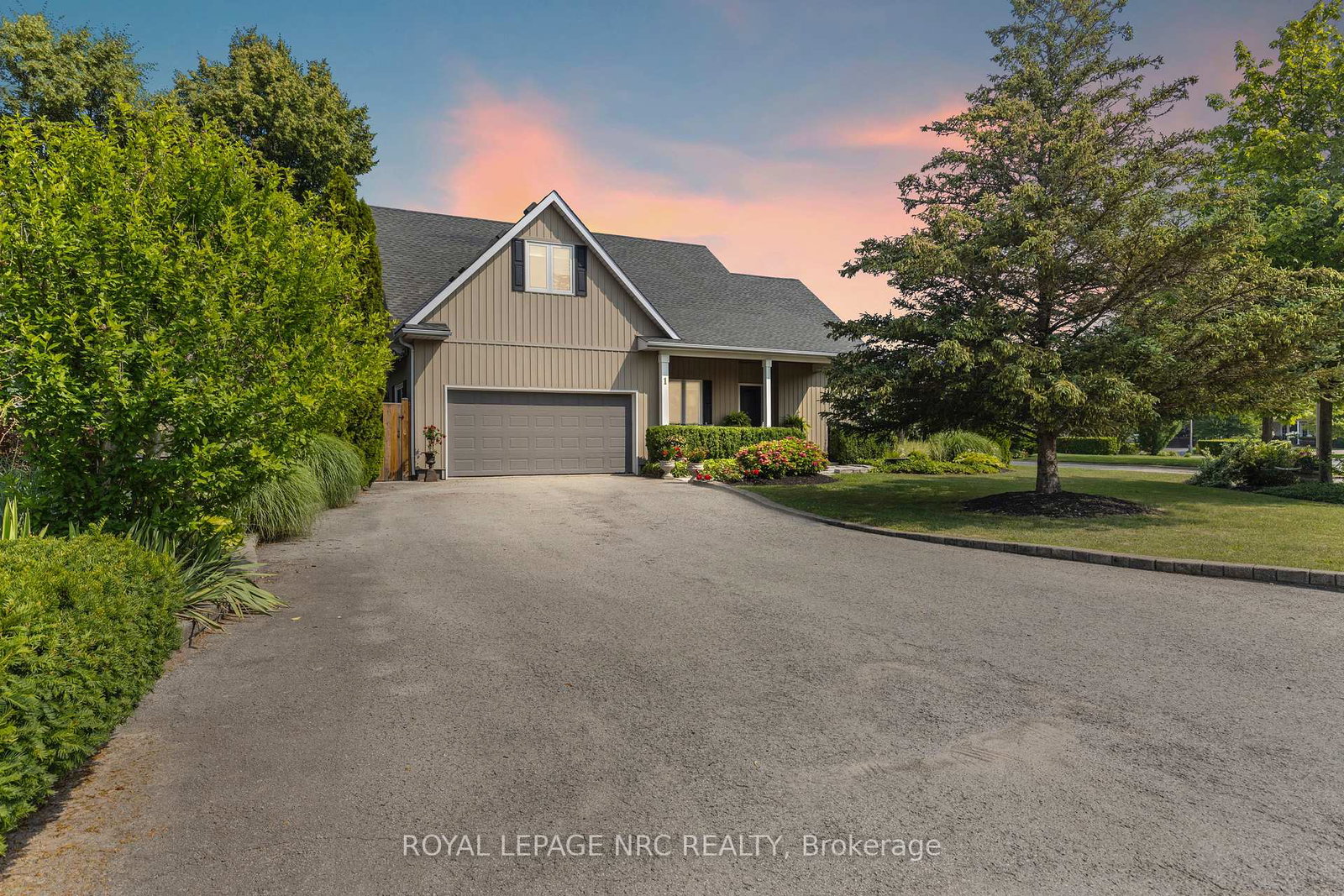 1-karsam-court-niagara-on-the-lake-ontario-x13741614