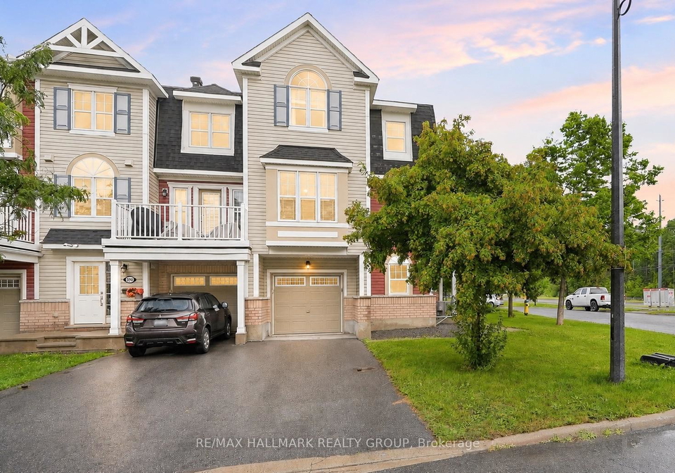 588-foxlight-circle-kanata-ontario-x13741634