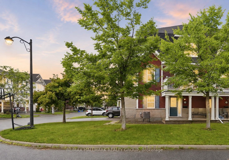 588-foxlight-circle-kanata-ontario-x13741634