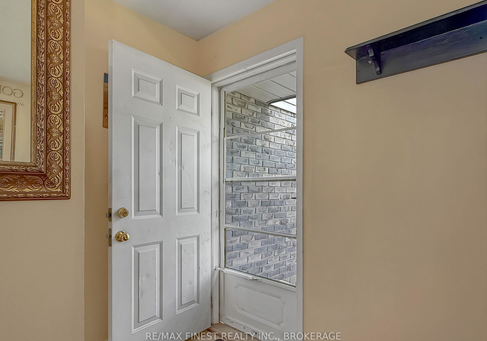 913-oakview-avenue-kingston-ontario-x13741714