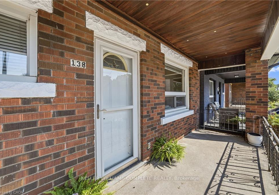 138-cameron-avenue-n-hamilton-ontario-x13741800