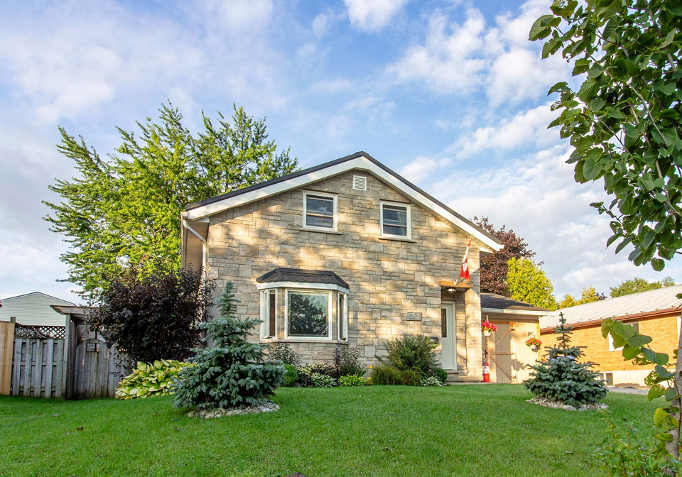 517-shortreed-avenue-centre-wellington-ontario-x13741876