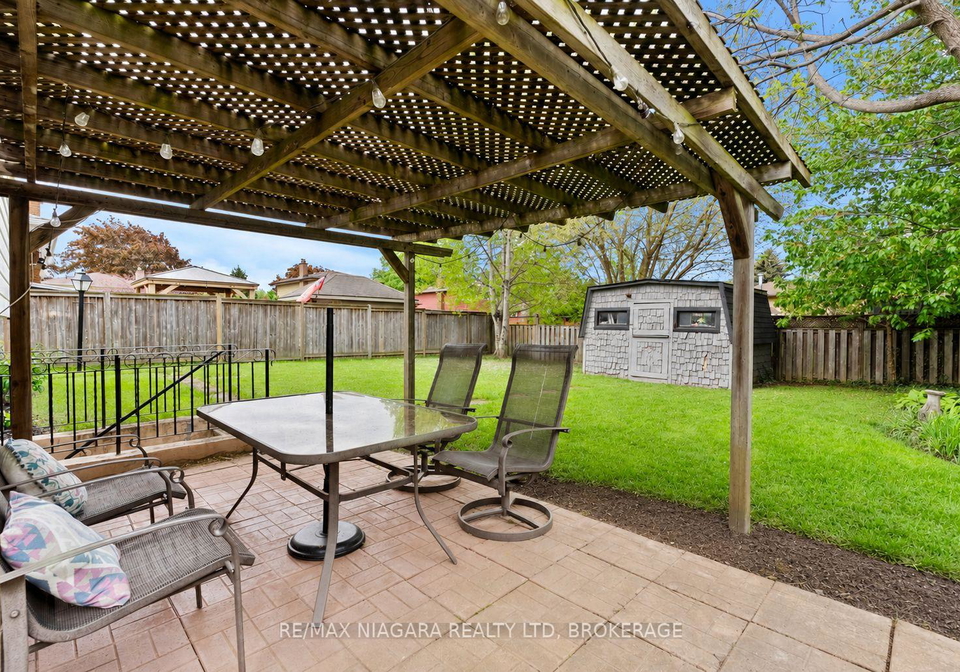 7-ameer-drive-st-catharines-ontario-x13742194