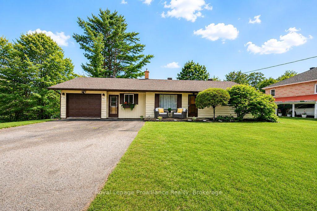 304-hastings-street-n-bancroft-ontario-x13742330