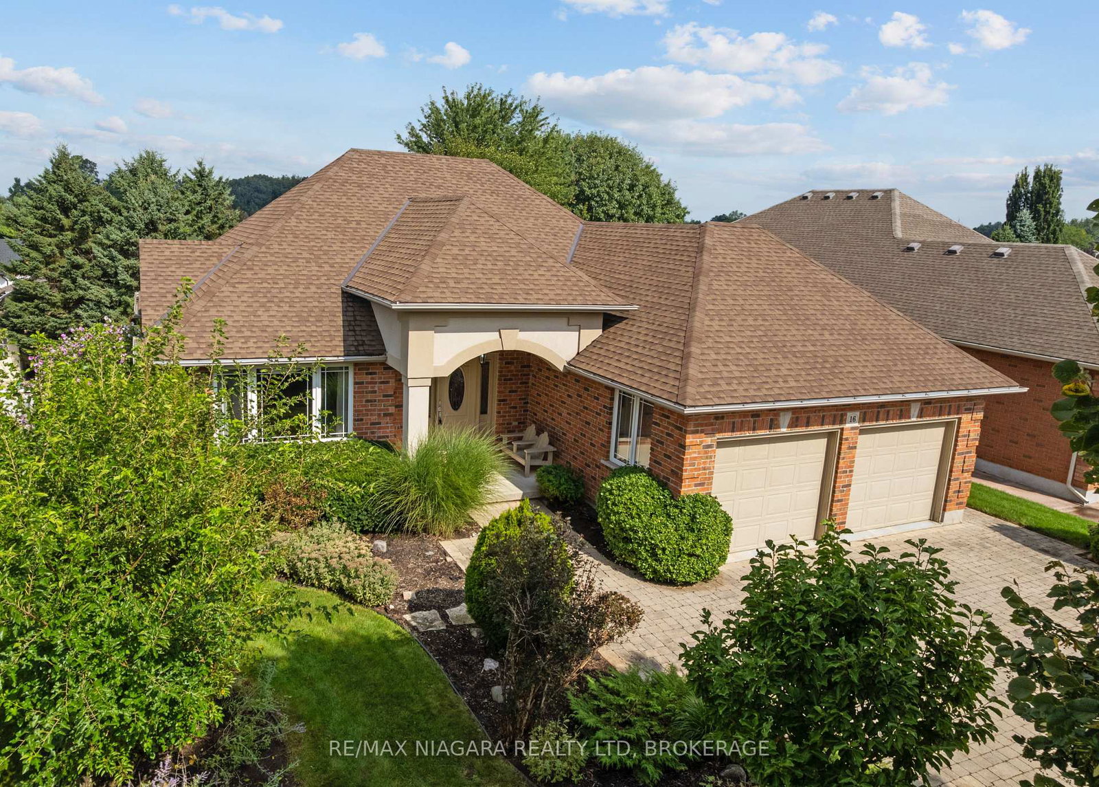 16-cherry-ridge-boulevard-pelham-ontario-x13742376