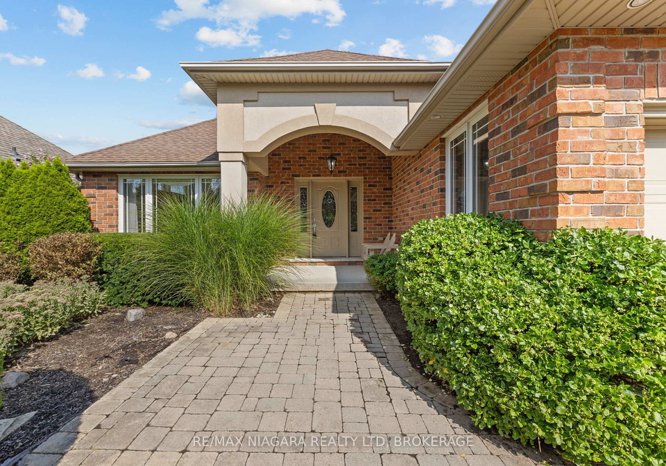 16-cherry-ridge-boulevard-pelham-ontario-x13742376