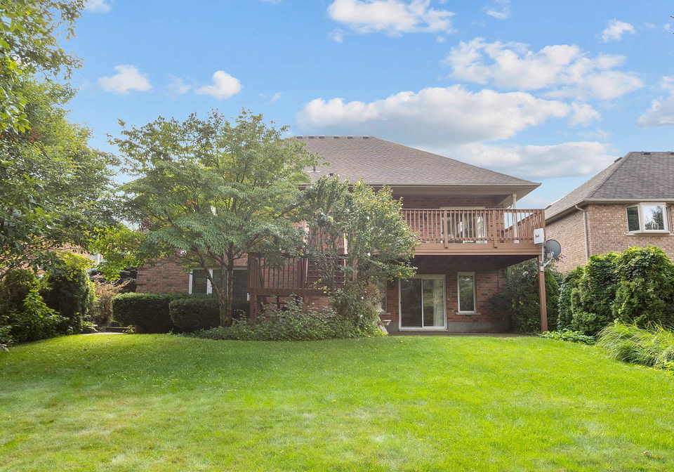 16-cherry-ridge-boulevard-pelham-ontario-x13742376