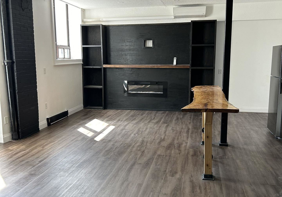 7-foundry-street-hamilton-ontario-x13742418