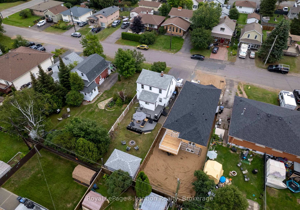 102-bruce-street-thunder-bay-ontario-x13742666
