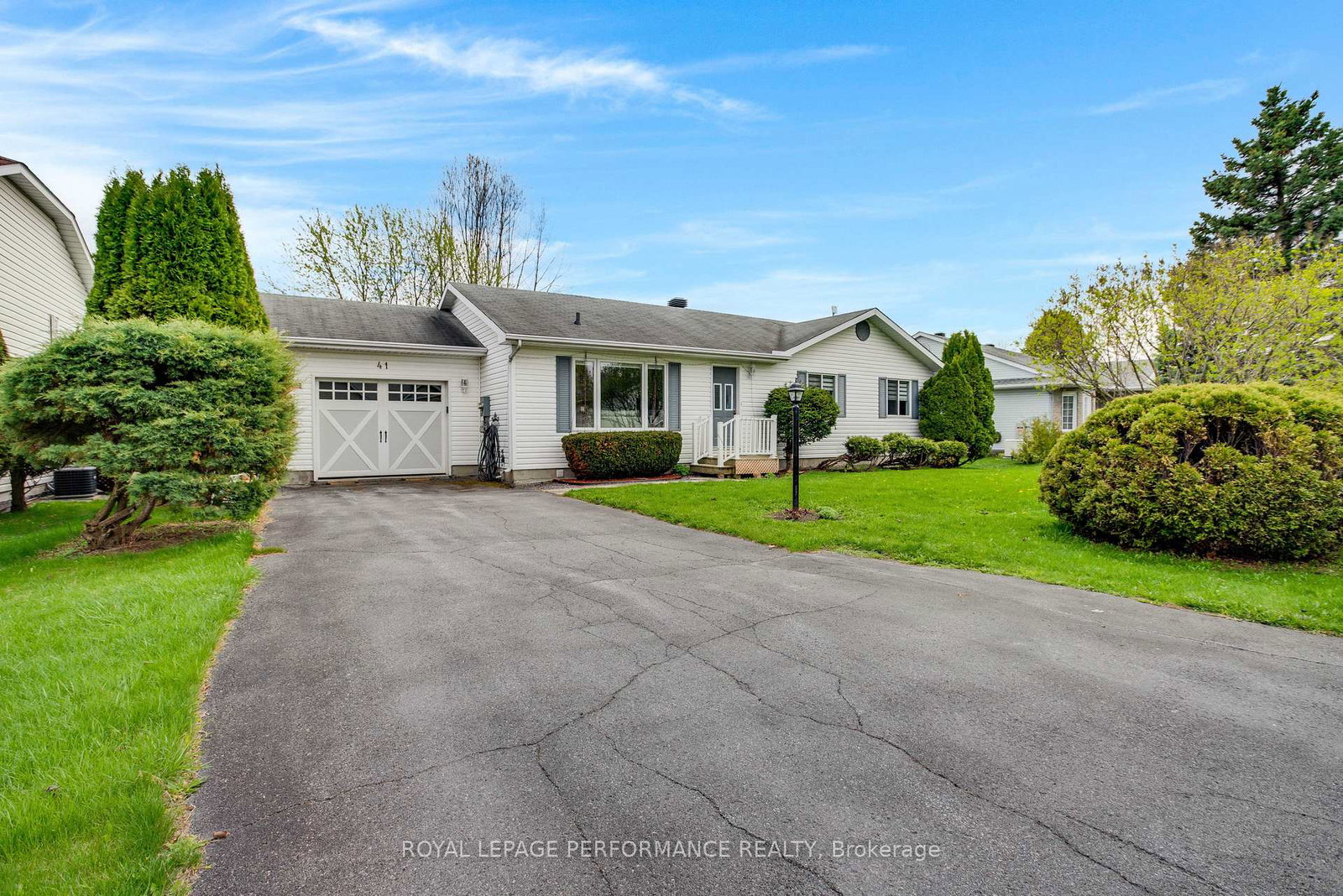 6277-macrae-court-south-glengarry-ontario-x13742856