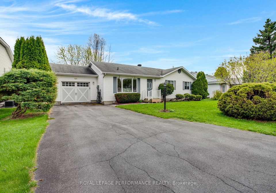 6277-macrae-court-south-glengarry-ontario-x13742856
