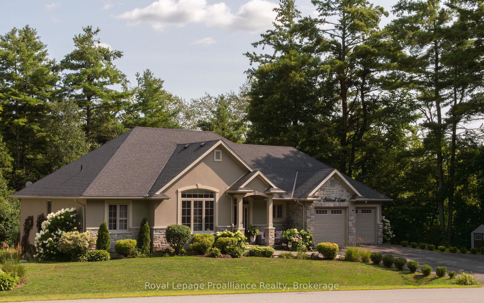 1-cardinal-court-quinte-west-ontario-x13742934