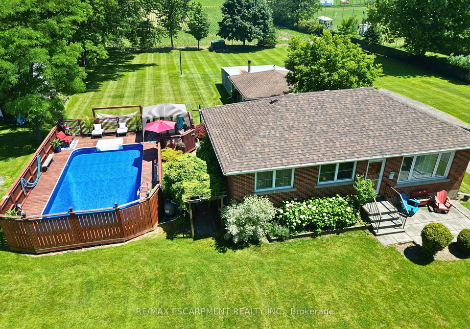 1065-woodburn-road-hamilton-ontario-x13742996